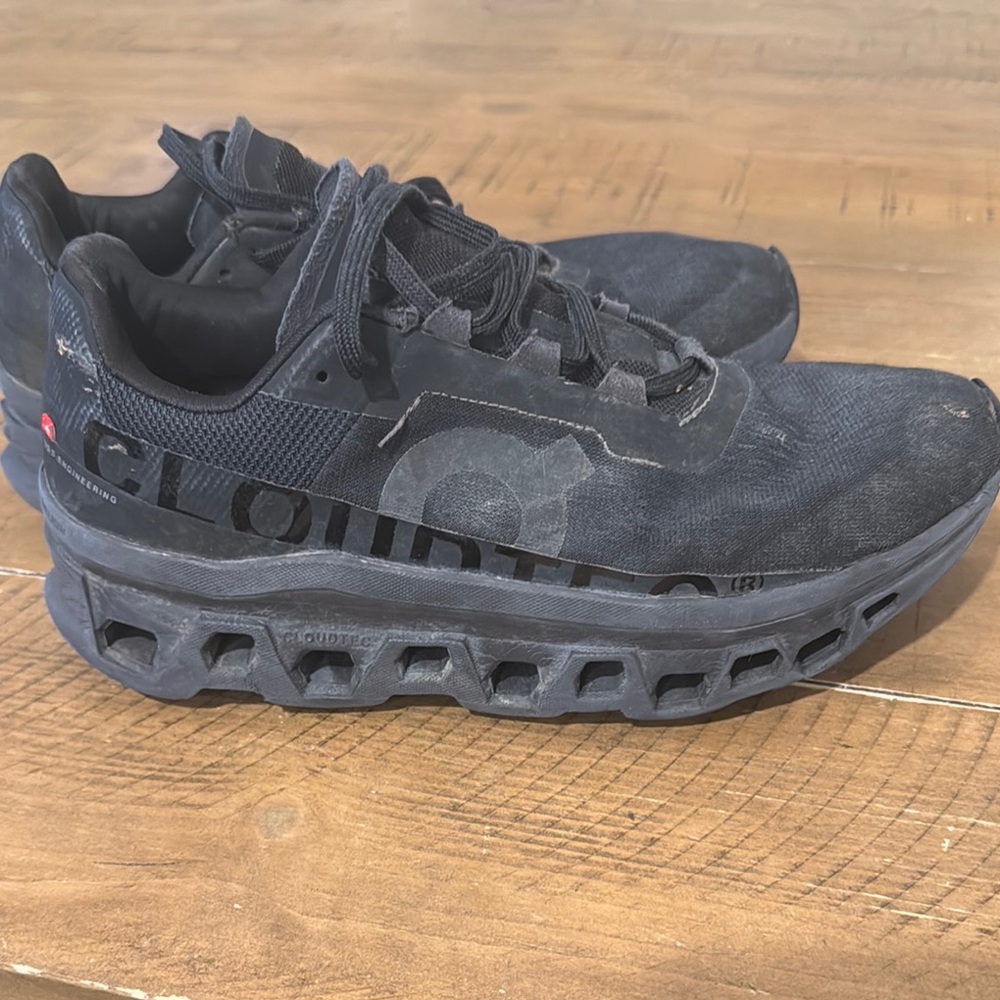 Men's Black Running Shoes